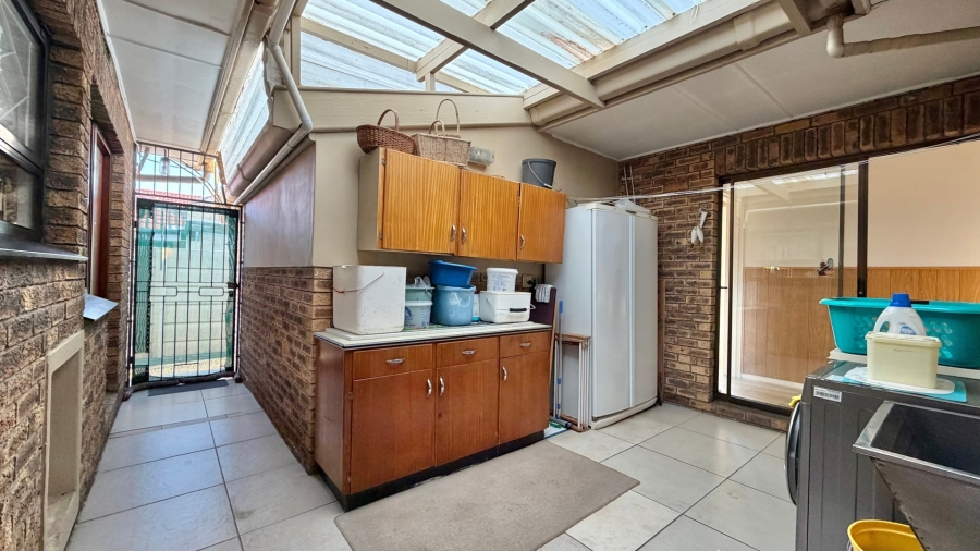 4 Bedroom Property for Sale in The Palms Western Cape
